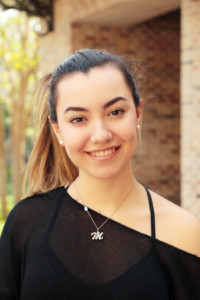 Mariana Alvarado Biology junior 