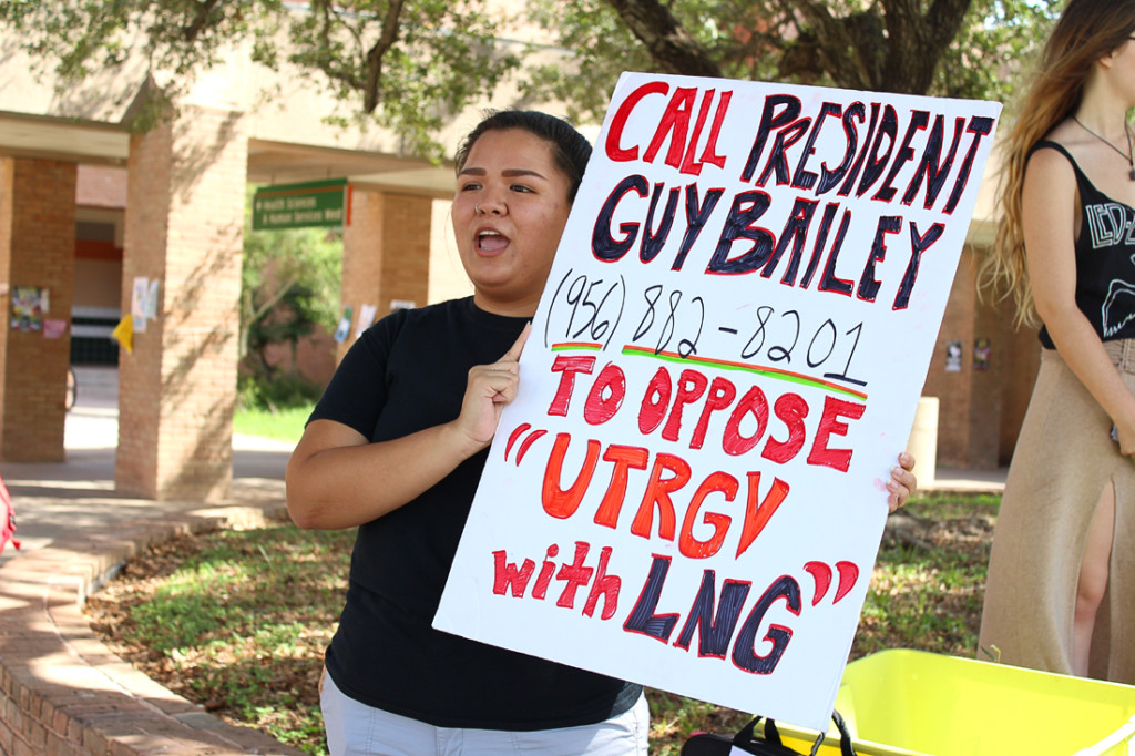 UTRGV student Aileen Garza protests the agreement between UTRGV and NextDecade, LLC, last Thursday at the Quad in Edinburg./Sarah Carvajal/The Rider