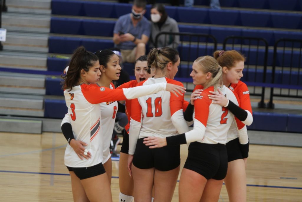 The UTRGV Volleyball Team huddles during the Jan. 22 match against the University of Texas at San Antonio. Shown (from left) are senior Debora Nazario, senior Samaret Caraballo, sophomore Ioanna Charitonidi, freshman Revna Çakir, graduate student Mackenzie Coates and junior Sarah Cruz. PHOTOS COURTESY UTRGV ATHLETICS