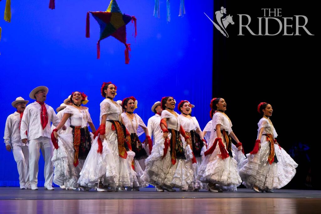 Gritos from the Ballet Folklórico at UTRGV performing in “Leyendas” fill the auditorium on Sept. 7 in the Performing Arts Complex on the Edinburg campus. Eduardo Escamilla/THE RIDER