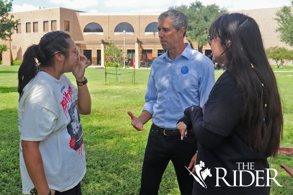 Physics junior Aurora Salinas (left) and social work sophomore Paola Salinas converse with former Democratic U.S. Rep. Beto O’Rourke Thursday at the Chapel Lawn on the Edinburg campus. O’Rourke visited the university as a part of his Ready to Vote Tour. Angel Ballesteros/THE RIDER                                                                                                                                                                                                           